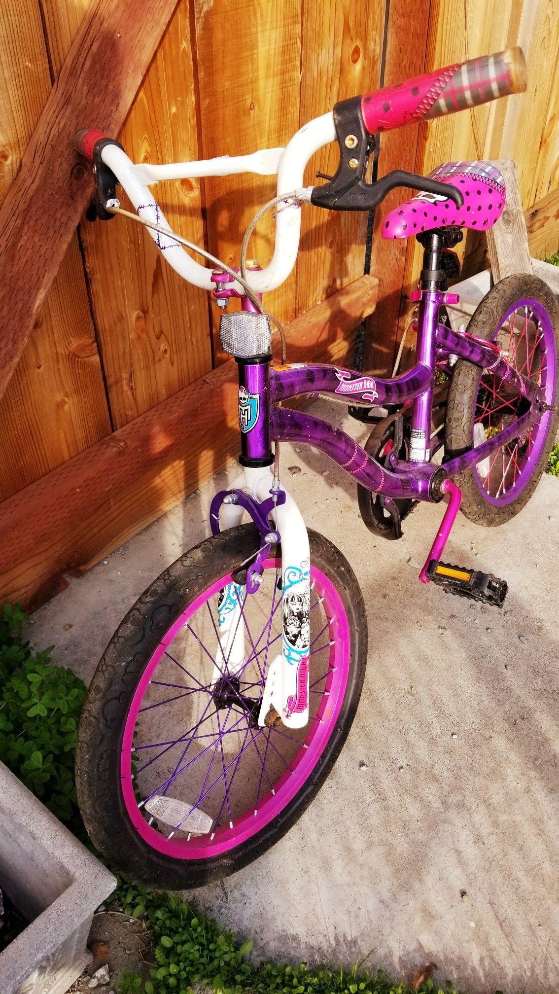 Girls bike