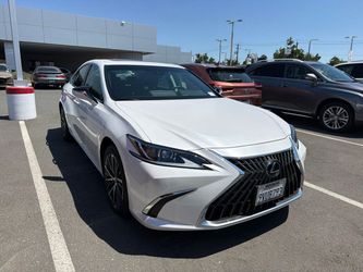 2025 Lexus ES 300h
