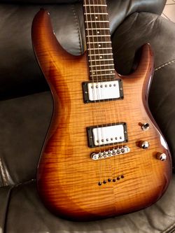 Schecter Electric Guitar