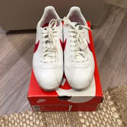 Nike Cortez