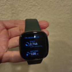 Fitbit Sense