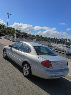 2002 Ford Taurus