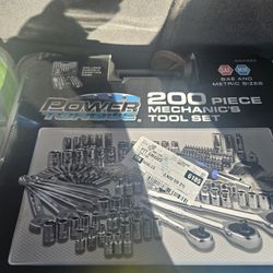Power Torque 200 Piece 