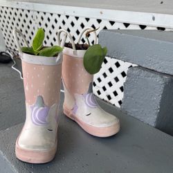 Plant Sale In Unicorn Rain Boots