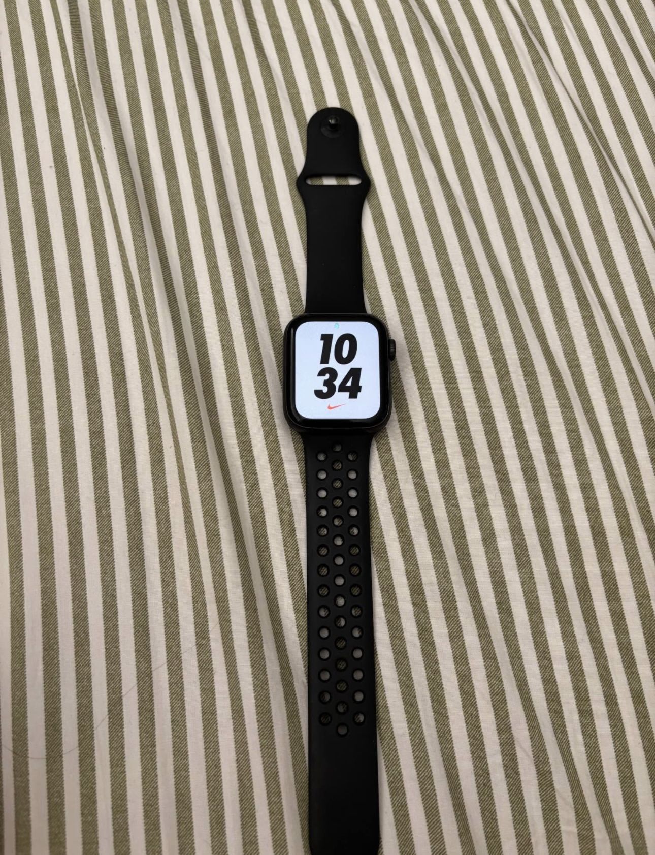 Apple Watch SE
