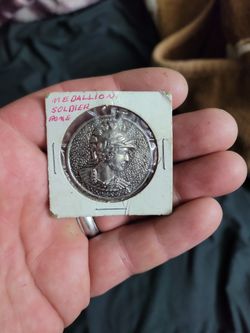 Medallion Soldier Roman Coin
