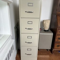 File Cabinet , Almost New 