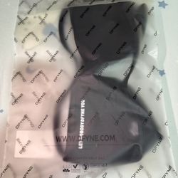 DFYNE Impact Strappy Bra Midnight  Black Size M New With Tag 