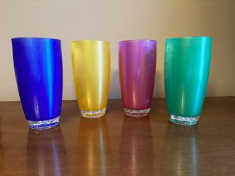 Set Of 4 Plastic Tumblers