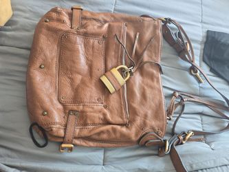 Chloé Tan Leather Shoulder Bag with Lock