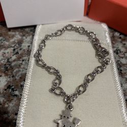 James Avery Bracelet With A Retired Snow Man Charm 