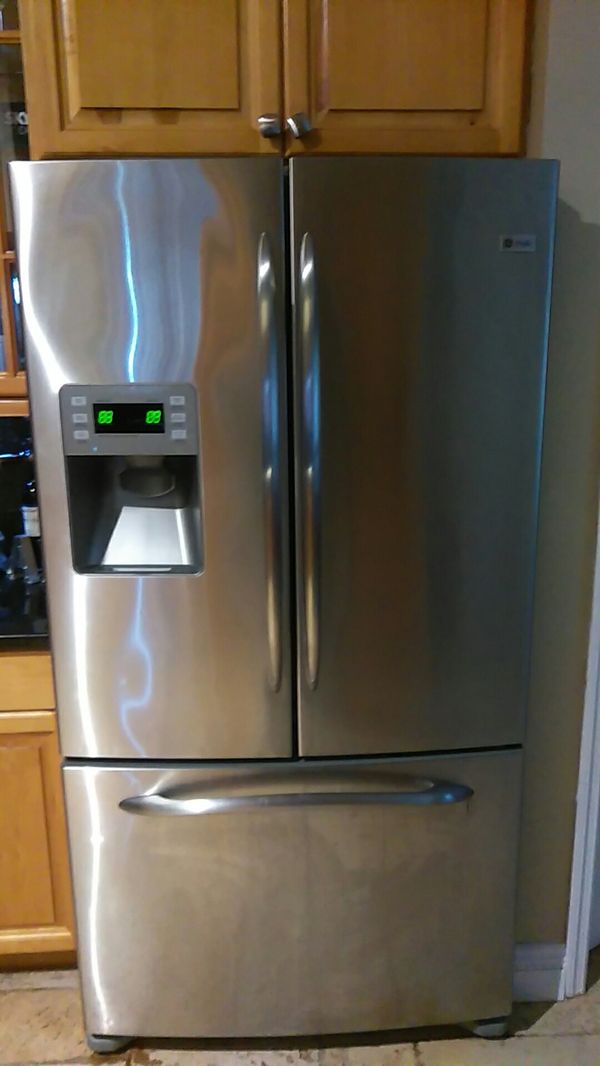 GE Profile Refrigerator 3ft wide 32inches deep for Sale in Tampa, FL OfferUp