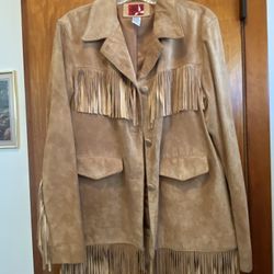 Woman’s Fringed Jacket 