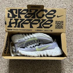 Nike Space Hippie 01 