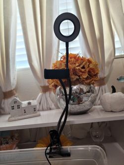 Clip On Ring Light Portable With Phone Holder