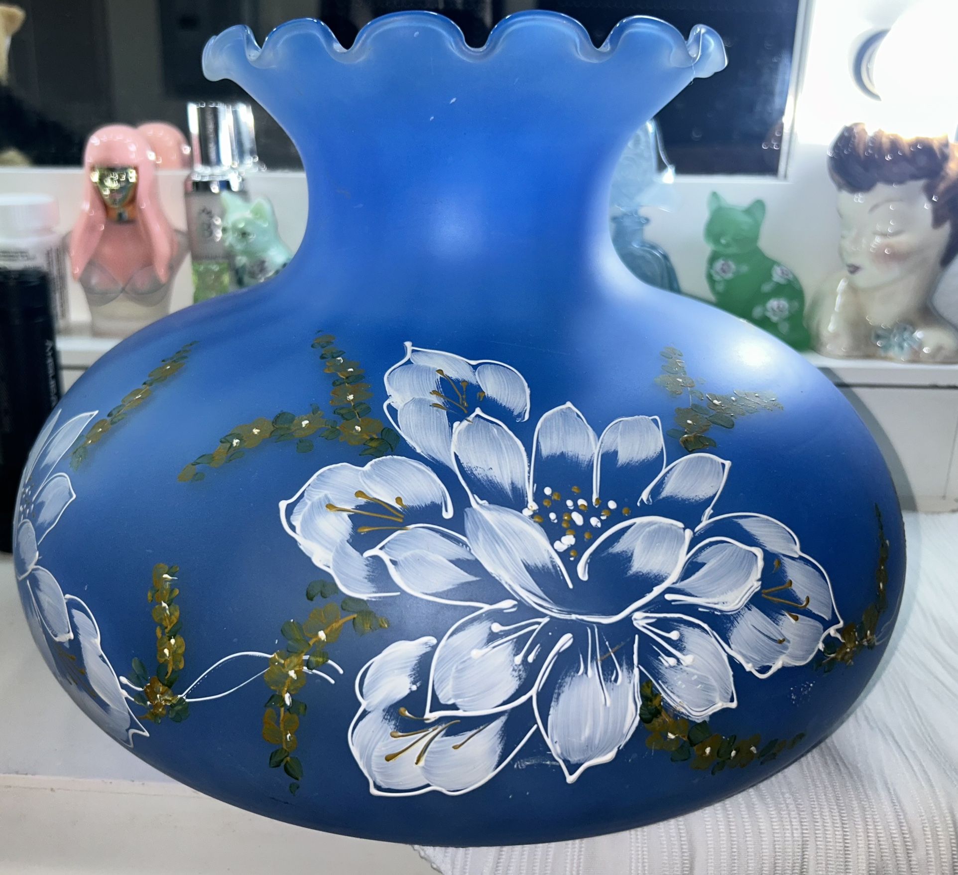 Vintage GWTW Blue Satin Floral Lamp Shade