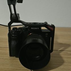 📸 Sony Alpha ILCE-7RM4 (A7R IV) — Very Good Condition — Bundle with 2 Lenses + Cage + Bag+accesories