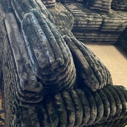 4pc Sectional Midnight Black - Can Deliver 🚚