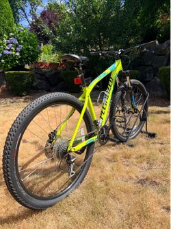 SPECIALIZED PITCH BIKE HYDRAULIC DISC BRAKE FRAME SIZE MEDIUM 17