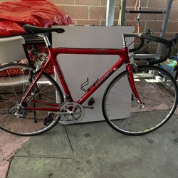 Trek 5000 OCLV CARBON FIBER ROAD BIKE 56cm