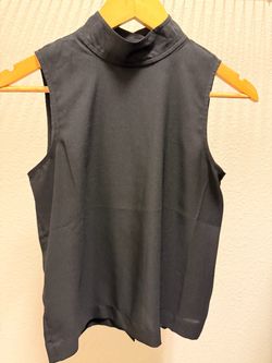 Ann Taylor Black Sleeveless Turtleneck Top