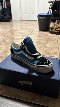 Paralyzed vans