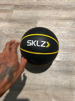 Silent basketball