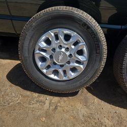 2020 Chevy Silverado Duramax Rims