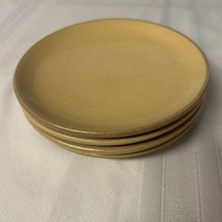 Edith Heath Of Sausalito Gold Apricot 6-1/4” Plates