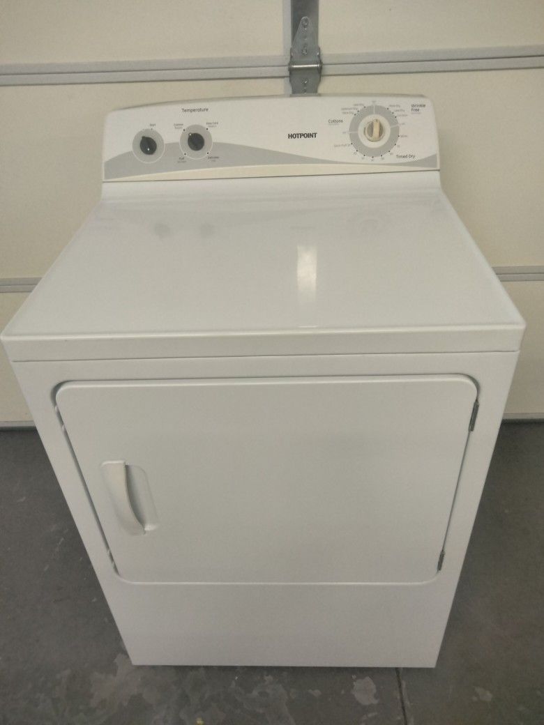 Hotpoint, Extra Large Capacity, Electric Dryer for Sale in Columbia, SC