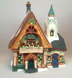 Vintage: 1999 SANTAS WORKSHOP COLLECTION - WHISPERING PINES TAVERN - RN35055 - Christmas Village