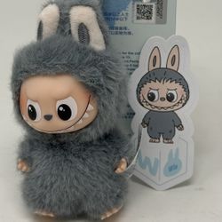 THE MONSTERS Pin for Love Series-Vinyl Plush Pendant Blind Box Letter W ☑️