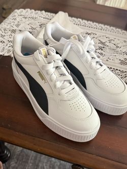Puma White Low-Top Sneakers with Tags size 10