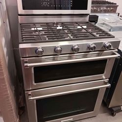 Kitchen Aid 30” Double Oven Gas Stove