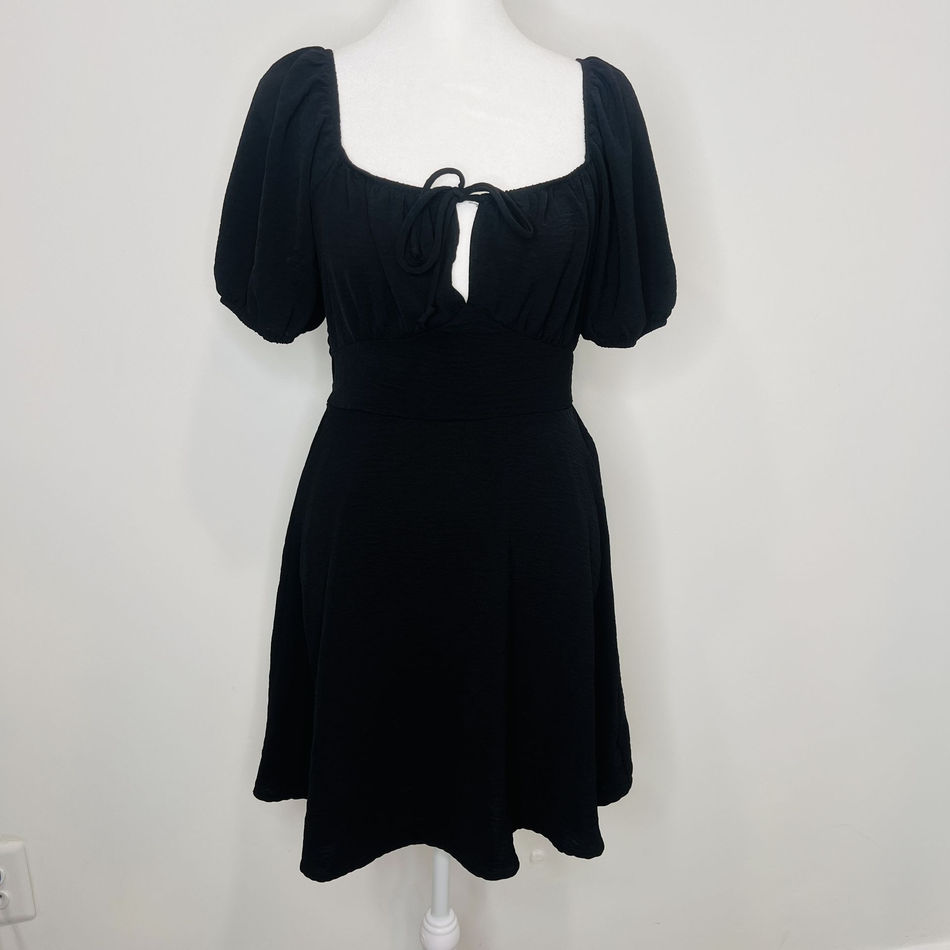 Black Inspired Hearts Short Dress Size M