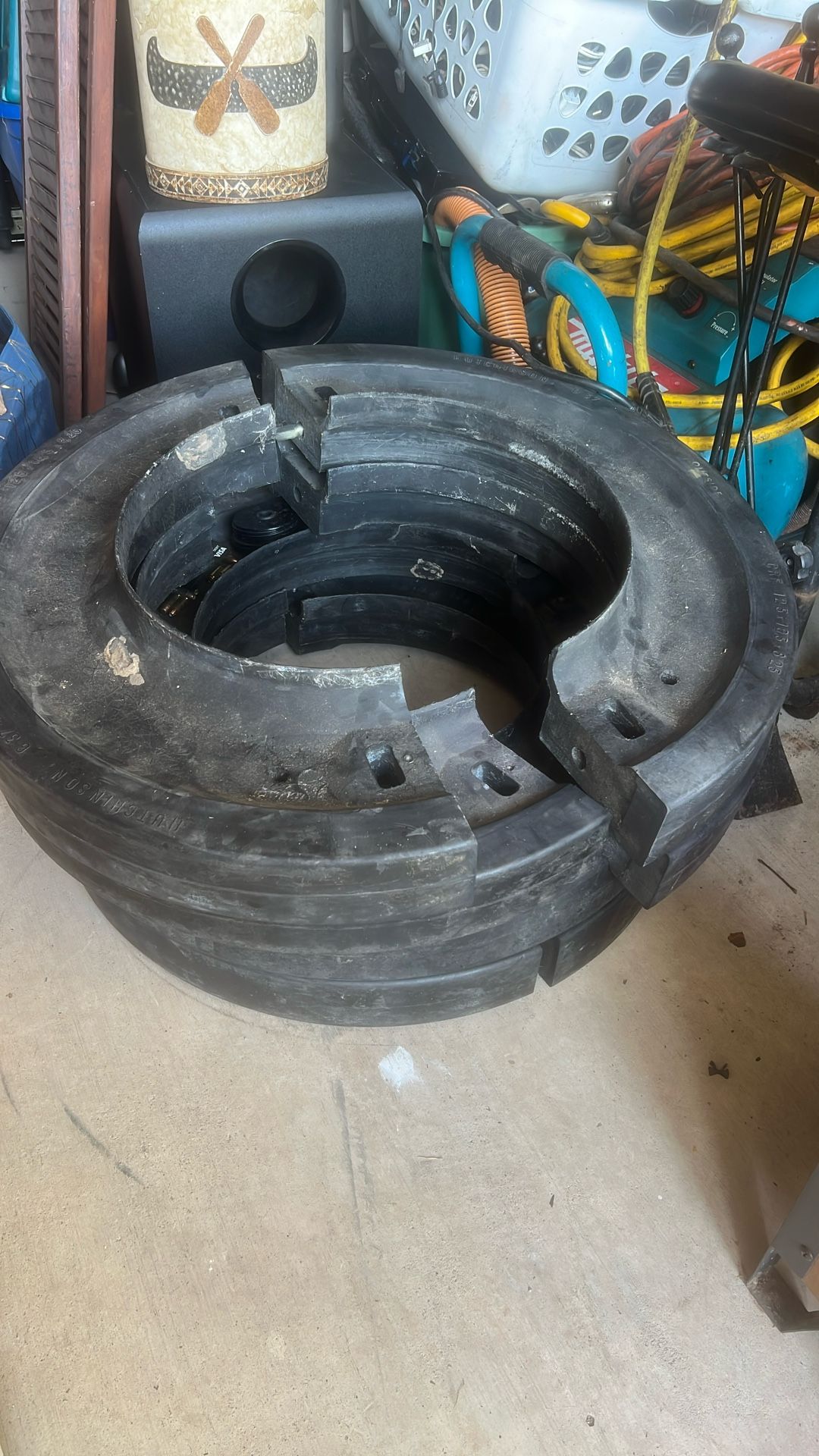 17” RUN FLATS. 4 Set Piece With Hardware