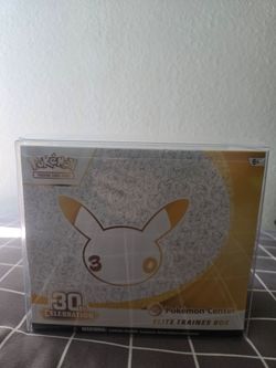 Pokemon center 30th celebrations ETB