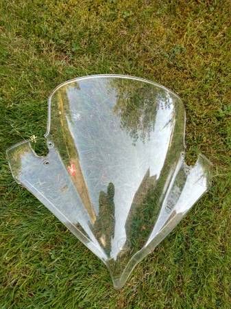 Yamaha FZ6 2006 Clear Novarex Windscreen Used - Good Condition I believe this is a OEM Part