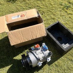 Brand new A/C compressor (ECCPP 175860).  Toyota Camry, RAV4, Highlander, Sienna, 