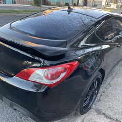 2010 Hyundai Genesis Coupe