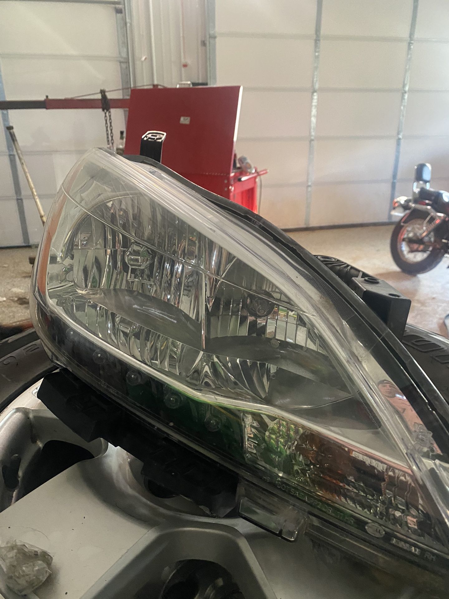 Nissan Sentra Headlight