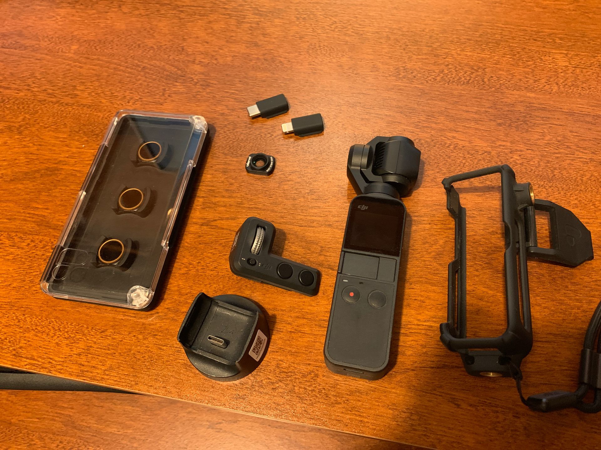 DJI OSMO POCKET WITH COMBO KIT AND ACCESSORIES