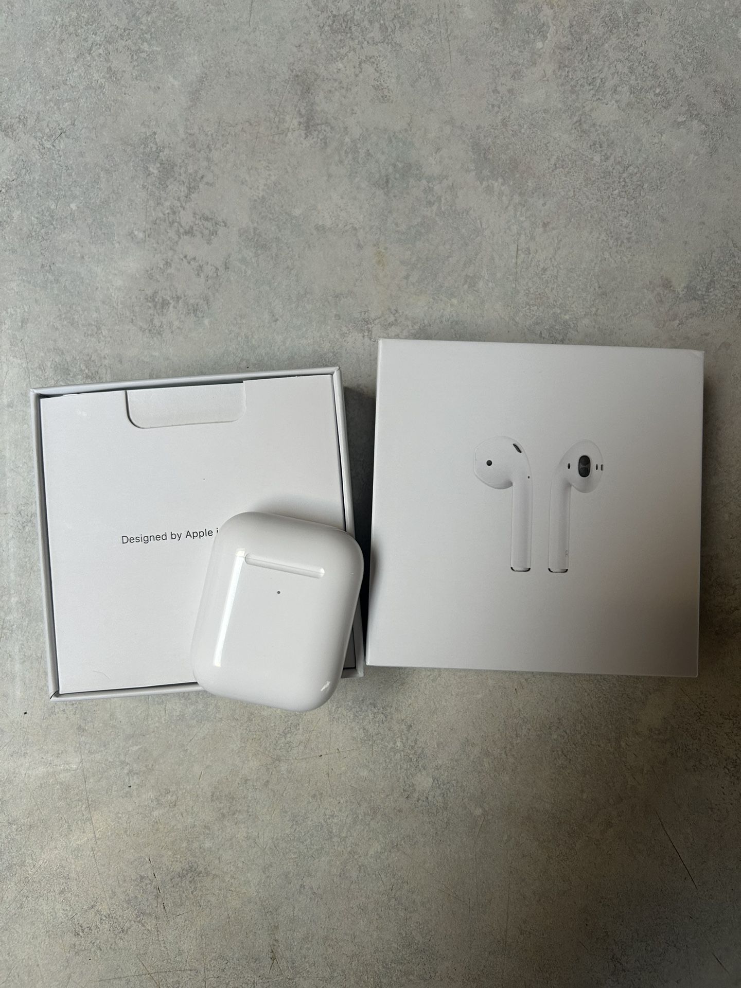 AirPods 