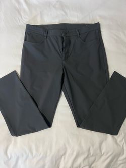 Old navy pants size 34/30 slim $20