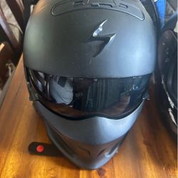 Scorpion Helmet 
