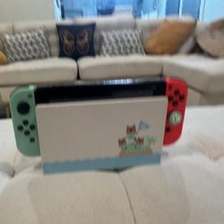 Nintendo Switch Animal Crossing Edition – Complete – Works Perfect