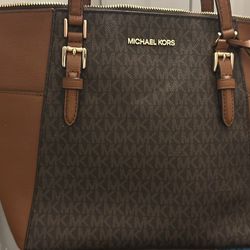Michael Kors “charlotte Large Tote” 