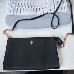 Women’s Crossbody Wallet
