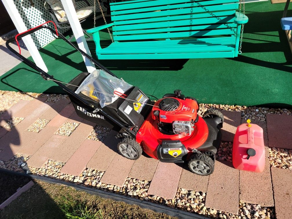 Craftsman M110  21" Lawn Mower 140cc B&S Engine