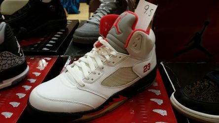 Jordan retro 5